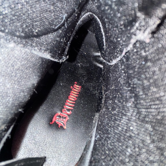 DEMONIA SHAKER-60 
SIZE WOMENS 6 - Picture 2 of 4